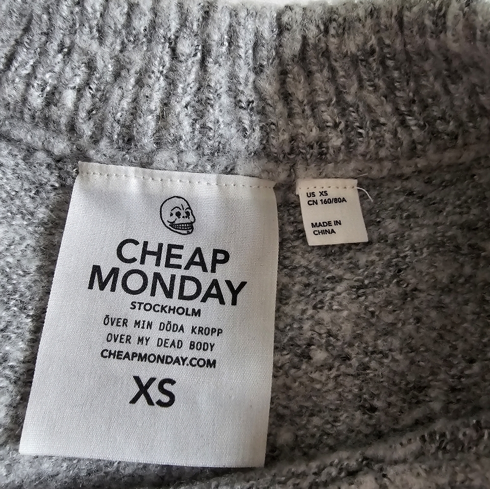 Cheap Monday XS User knit Heather Gray Women's Sweater - Picture 4 of 6